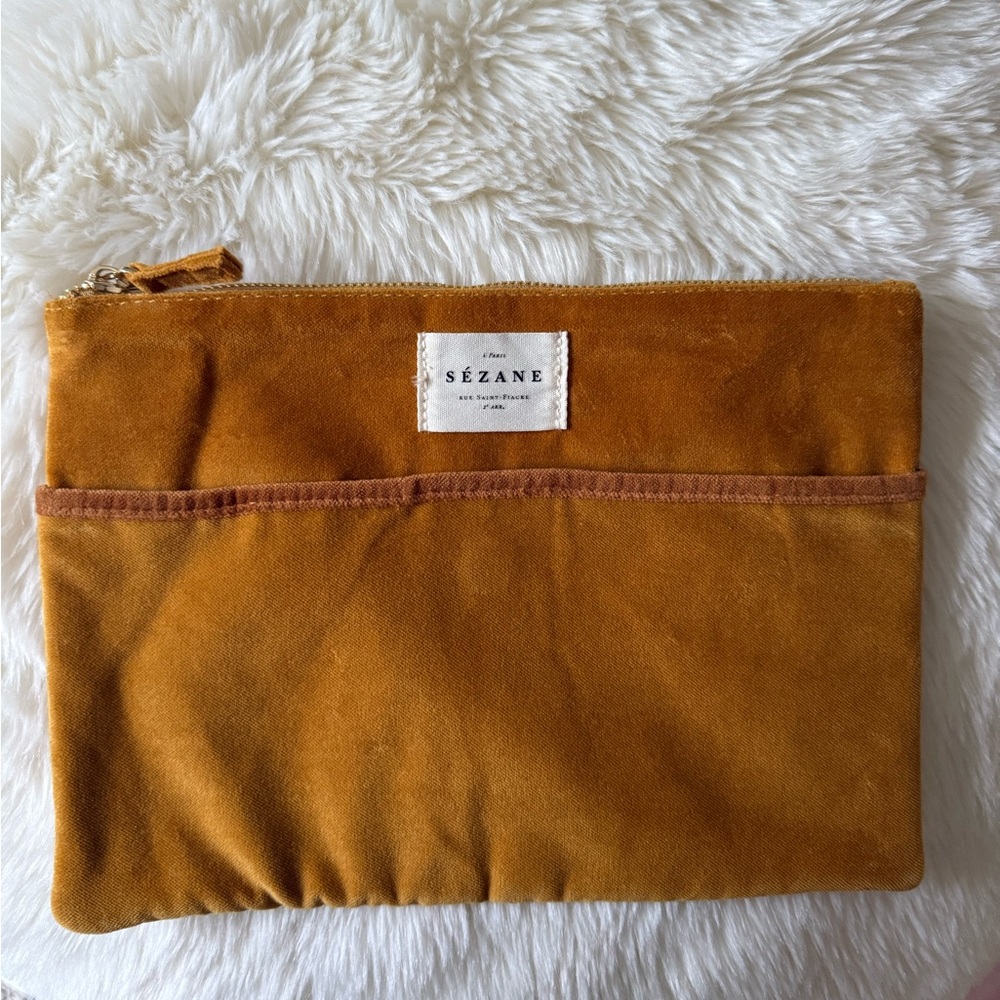 Sézane Velvet Zip Pouch